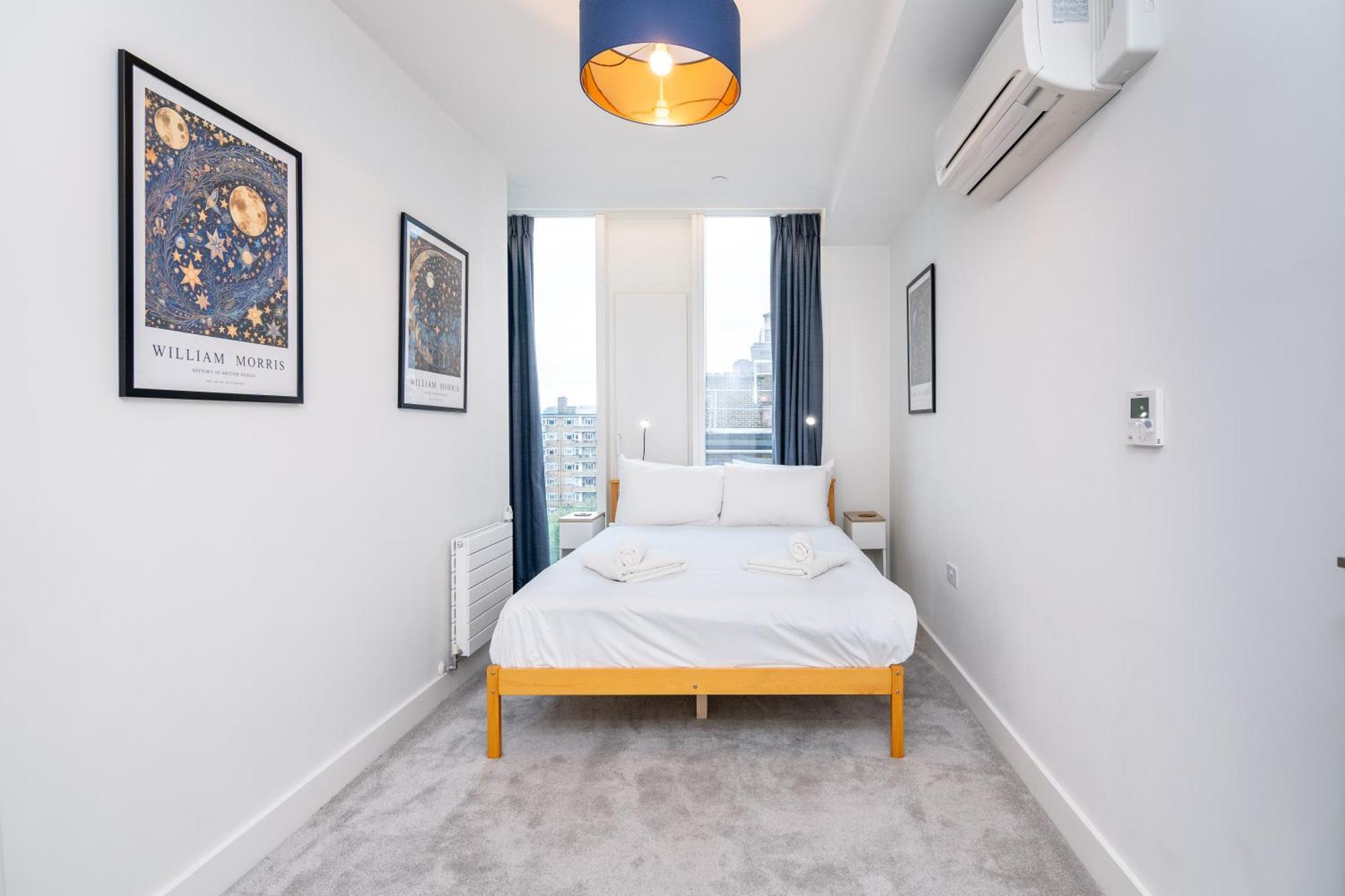 Apartment Chic & Stylish 2-bed In The Heart Of *